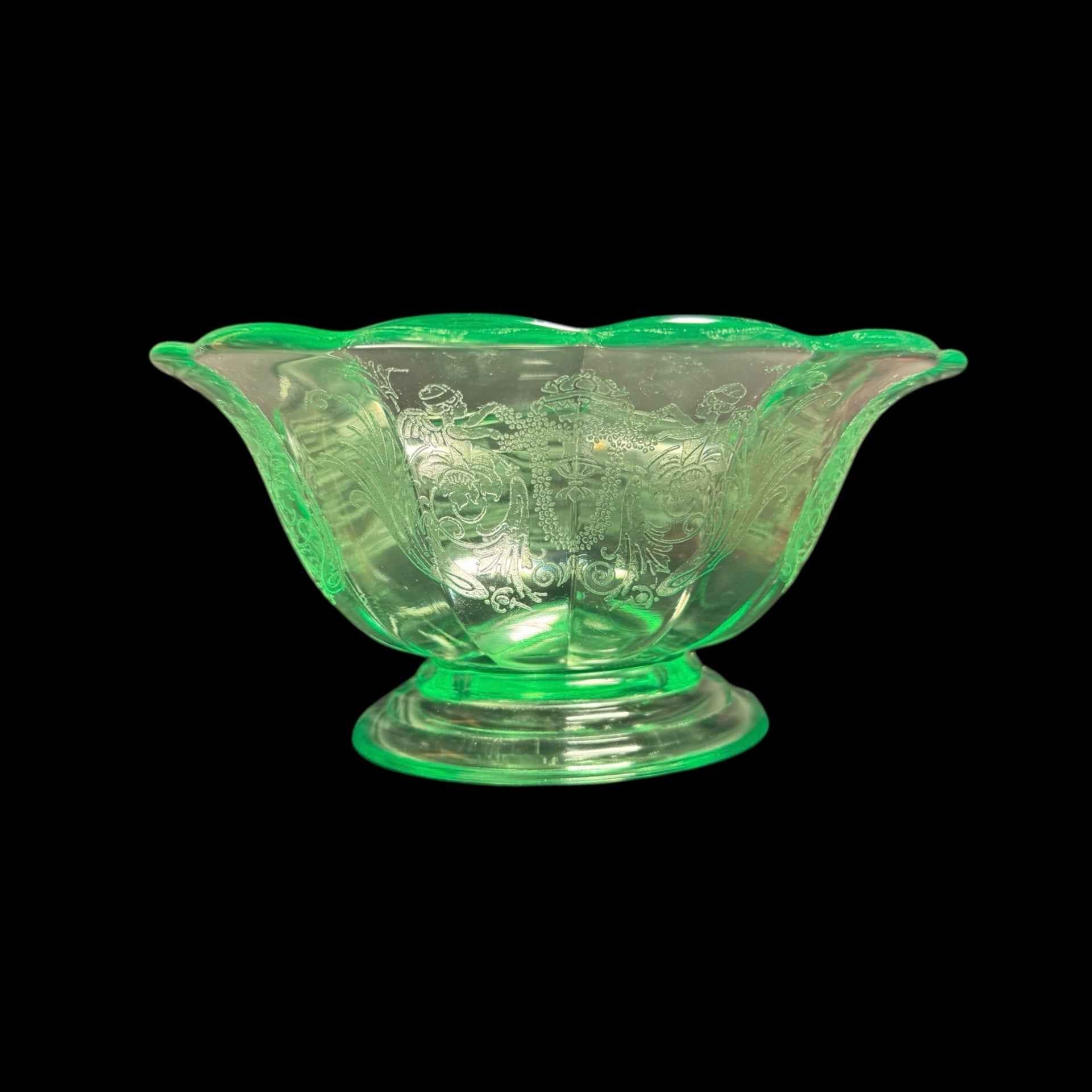 Rare Paden City ‘Cupid’ Pattern (aka Archaic #300) Paneled Fluted Uranium Glass Bowl