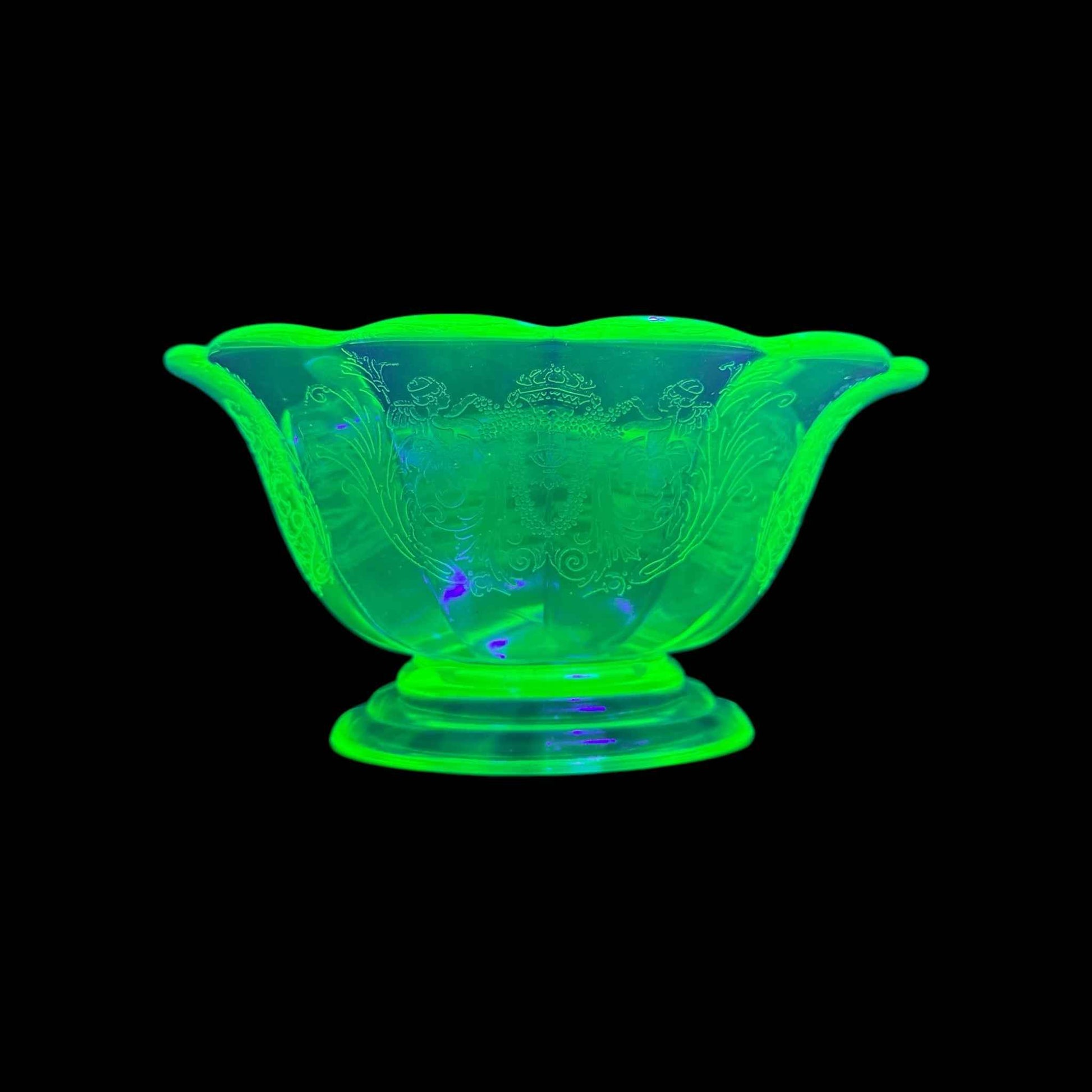 Rare Paden City ‘Cupid’ Pattern (aka Archaic #300) Paneled Fluted Uranium Glass Bowl